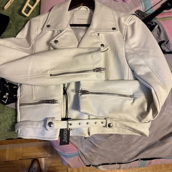 BLANKNYC White Leather Jacket - Picture 4 of 5